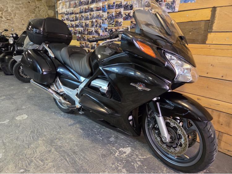 HONDA ST 1300 PAN EUROPEAN garantie 1an