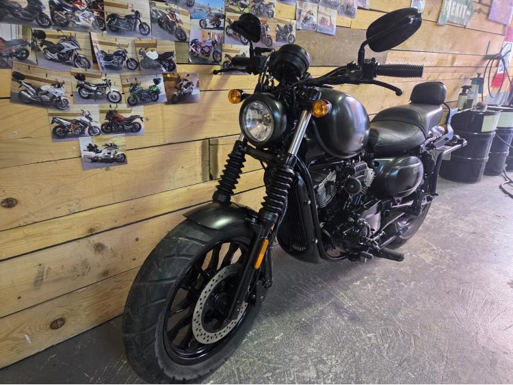 HYOSUNG GV AQUILA BOOBER 125 GARANTIE 1 AN 