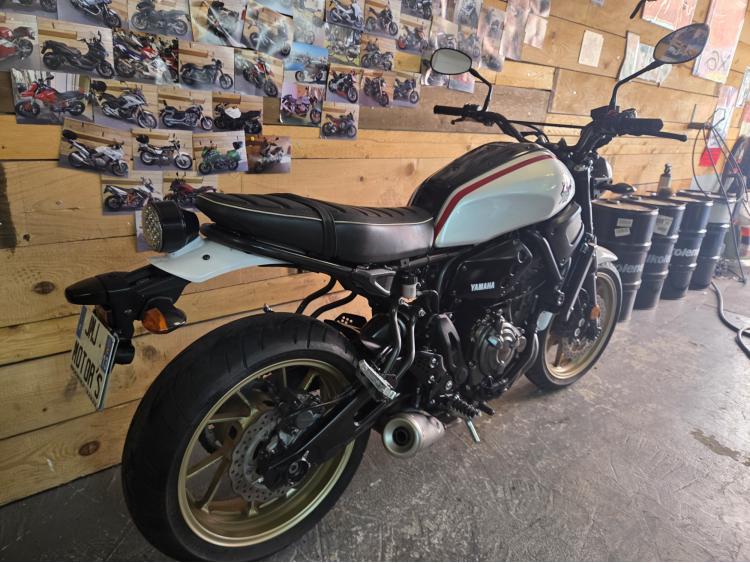 YAMAHA XSR 700 XTRIBUTE Garantie 1an