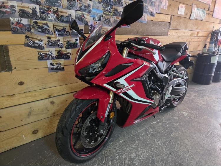 HONDA CBR 650  R Garantie 1 an