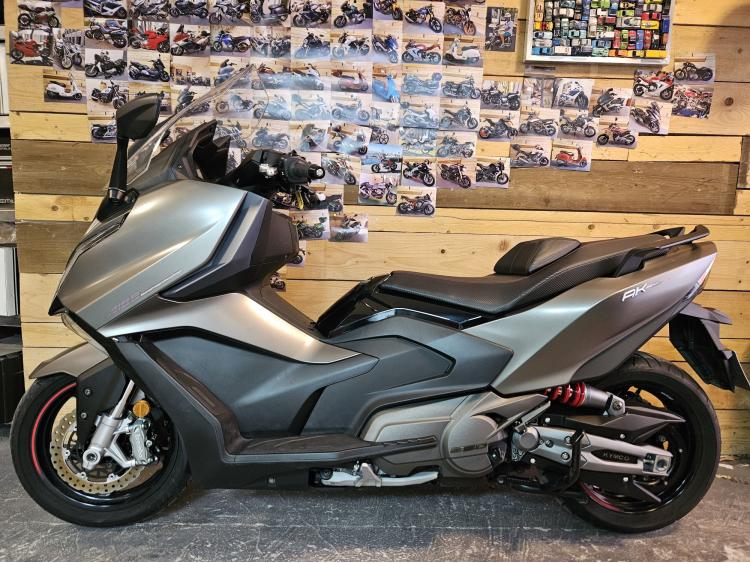 KYMCO AK 550 PREMIUM GARANTIE CONSTRUCTEUR
