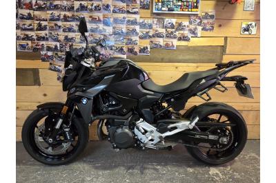 BMW F 900 R