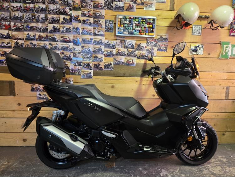 HONDA ADV 350 TOP BOX Garantie constructeur