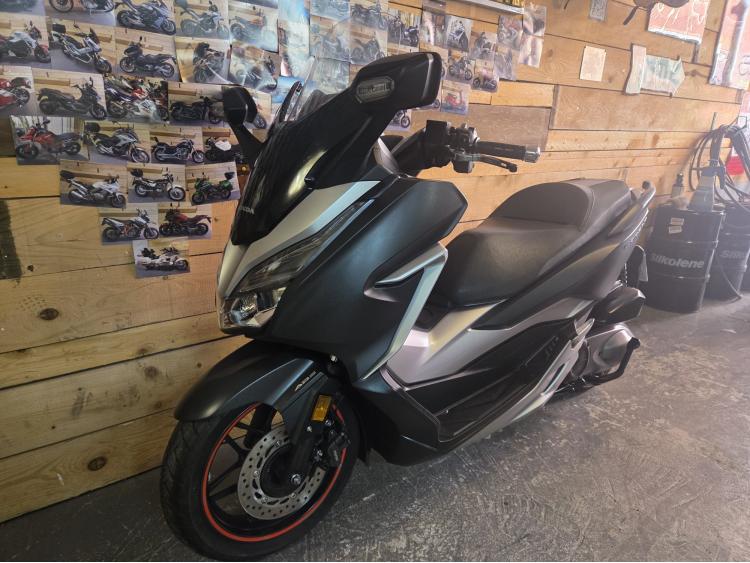 HONDA NSS FORZA 300 Garantie 1 an