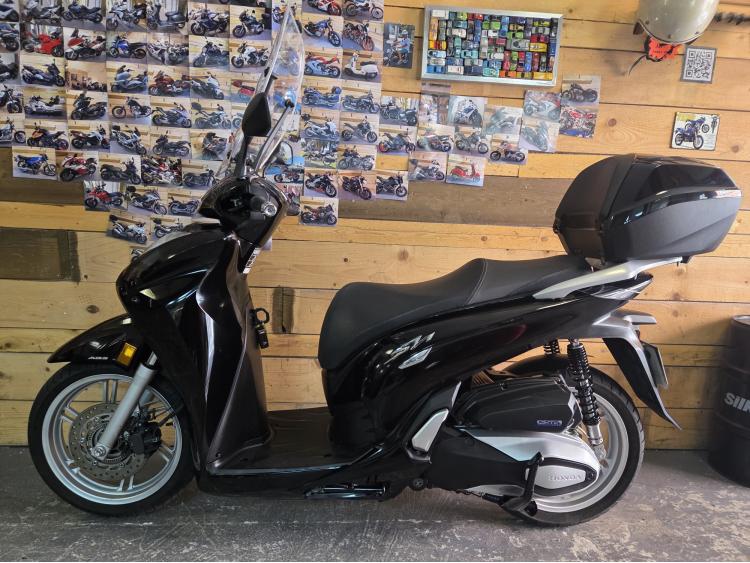 HONDA SH 350 SMART BOX  GARANTIE CONSTRUCTEUR