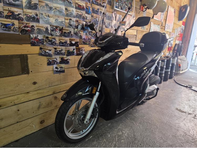 HONDA SH 350 SMART BOX  GARANTIE CONSTRUCTEUR